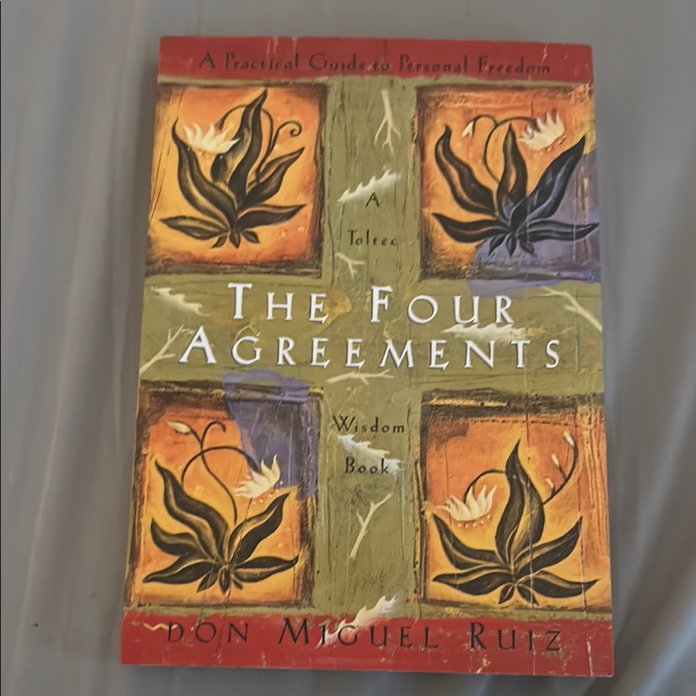 The Four Agreements Book - Multicolor Cover